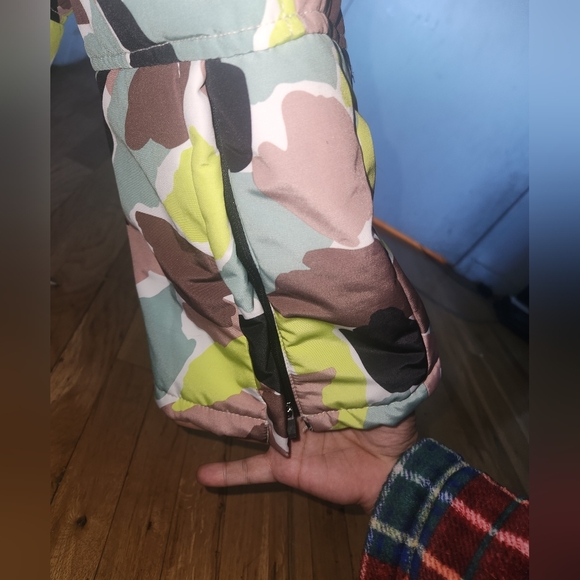 Kids Snow Suit - Picture 4 of 7